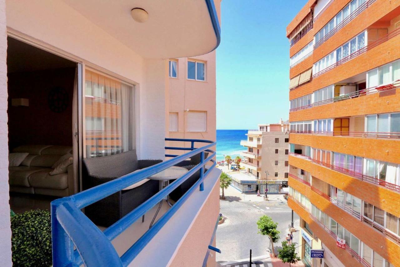 3- Bedroom Apartment In The Centre Of Calpe With Nice Living Room, 1 Bathroom. エクステリア 写真